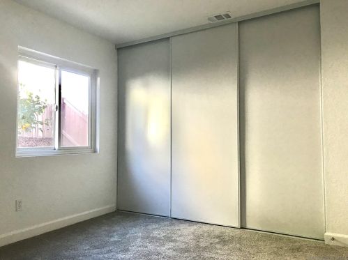 13306 Bavarian Dr, San Diego CA  92129-2373 exterior
