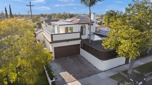 4032 Elsa St, Lakewood CA  90712-3853 exterior