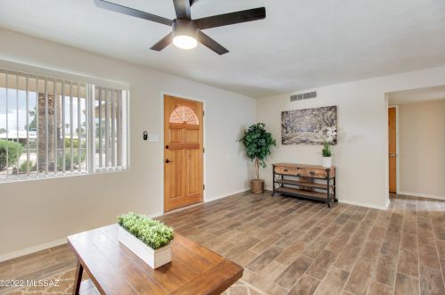 6441 Calle Altair, Tucson AZ  85710-5237 exterior