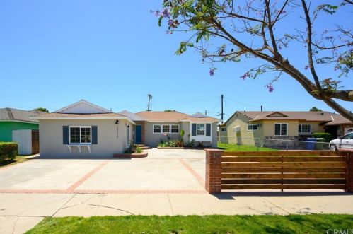 15715 Haskins Ave, Compton, CA 90220-3220
