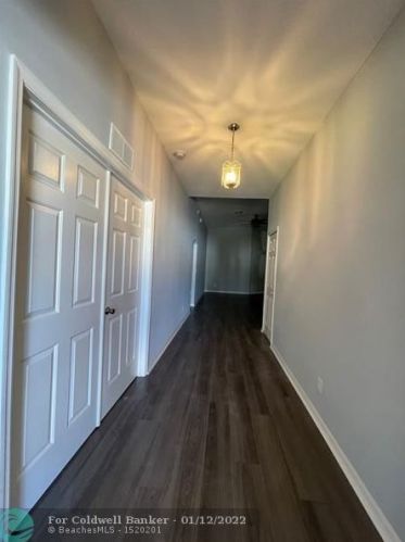 1435 9th Pl, Vero Beach FL  32960-2123 exterior