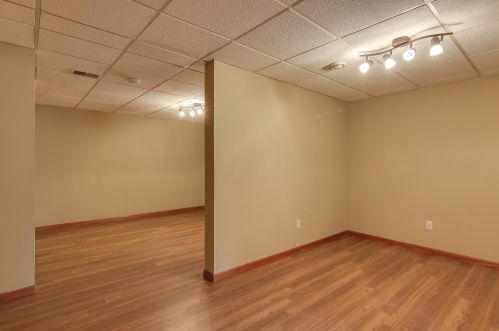 1221 Irving Ave, Minneapolis MN 55419-1126 exterior