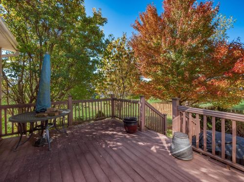 4933 Haughn Rd, Darbydale OH  43123-8221 exterior