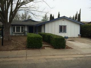 4308 Rosecreek Ct, Sacramento, CA 95826-5606