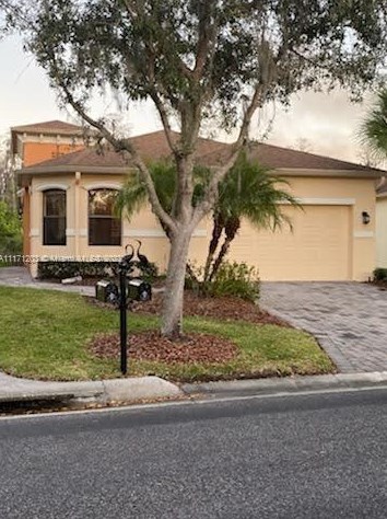 728 Grand Canal Dr, Kissimmee FL  34759-4361 exterior