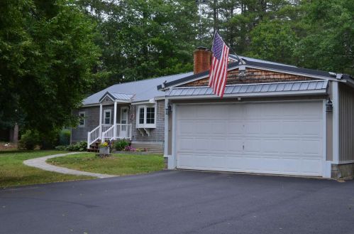 23 Tioga Dr, Belmont, NH 03220-4461