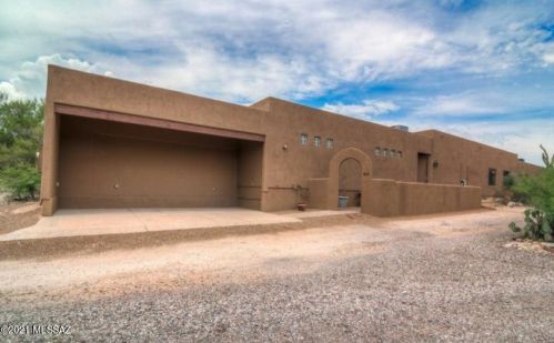 800 Las Lomitas Rd, Tucson, AZ 85704-2708