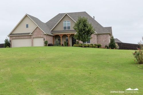 2542 Riverfront Ln, Fayetteville, AR 72703-8801