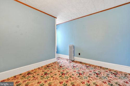 2029 Walnut St, Ashland PA  17921-1611 exterior