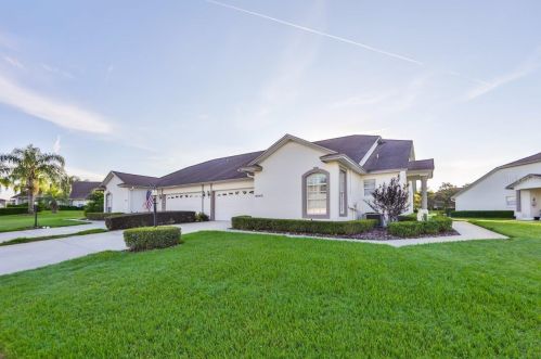 6863 Bendelow Dr, Lakeland, FL 33810-5325