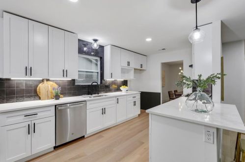 3156 Citation Dr, Dallas TX  75229-5839 exterior