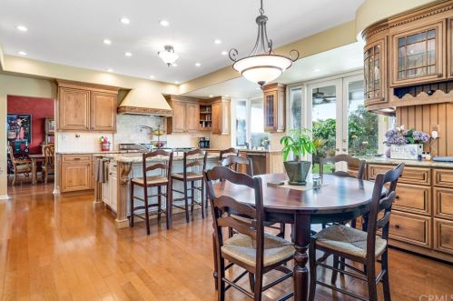 5 Segada, Trabuco Canyon CA  92688-2733 exterior