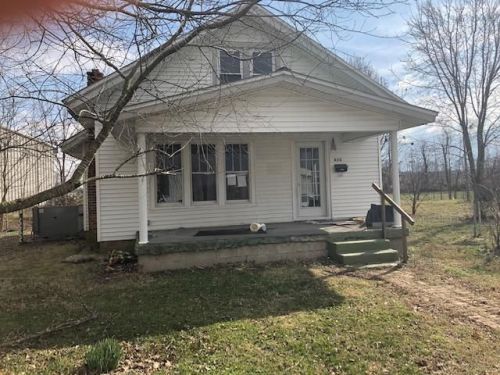 406 Barrett Ave, Narrows, KY 42347-1802