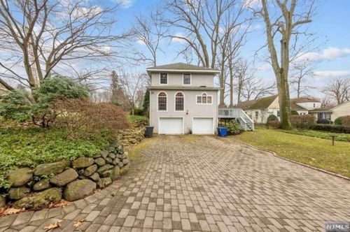 156 Myrtle St, Haworth, NJ 07641-1619