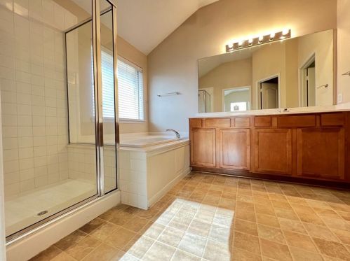 2605 Hewn Rock Way, Pearland TX  77584-3285 exterior