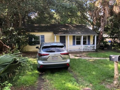 2605 Cameron Blvd, Isle Of Palms, SC 29451-2335