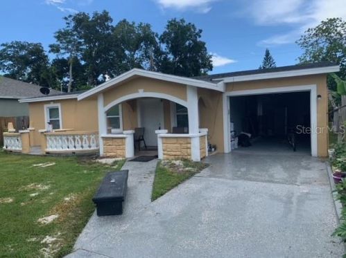 4914 Manduria St, Orlando, FL 32819-8429