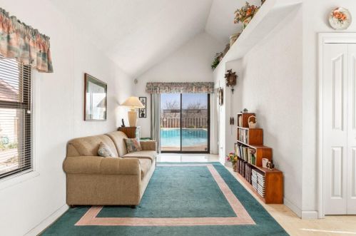 1001 Townhill Rd, Valley Home CA  95361-8619 exterior