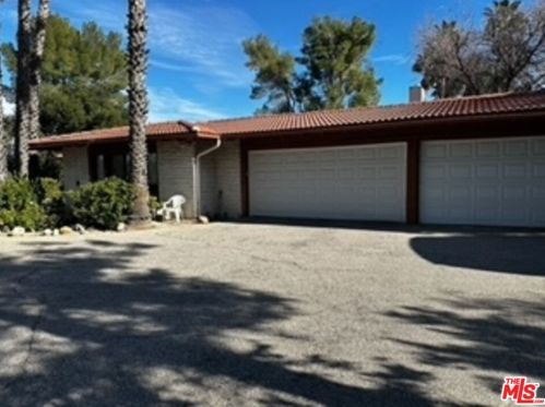 27444 Trail Ridge Rd, Santa Clarita, CA 91387-3649