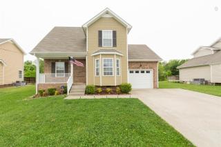 3419 Queensbury Rd, Clarksville, TN 37042-8152