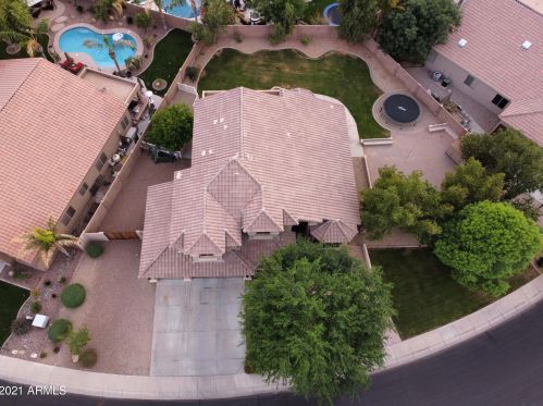 2120 Boulder Ct, Gilbert, AZ 85295-5571
