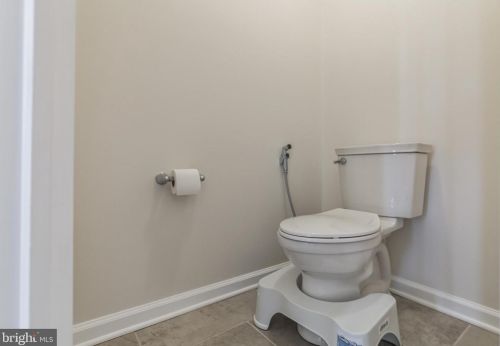 789 Vestal St, Woodbridge VA  22191-5443 exterior