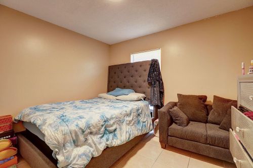 421 Oleander Ave, Fort Pierce FL  34952-1343 exterior