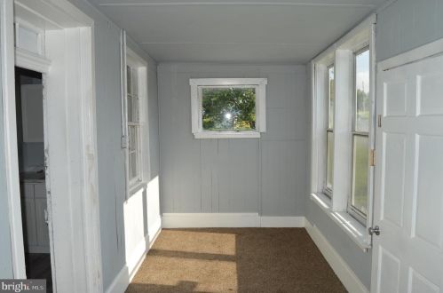 2161 Newville Rd, Carlisle PA  17015-7747 exterior