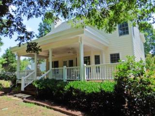 4 Ashway Ct, Greensboro, NC 27407-5064