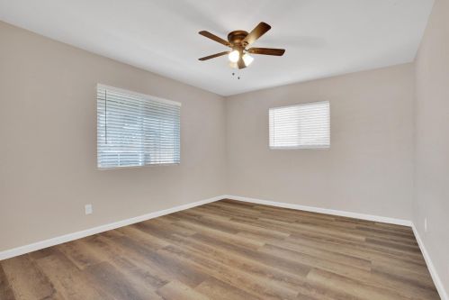 1619 Tenaya Dr, Modesto CA  95354-3820 exterior