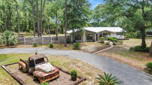 482 Cat Island Rd, Defuniak Springs, FL 32433-7695