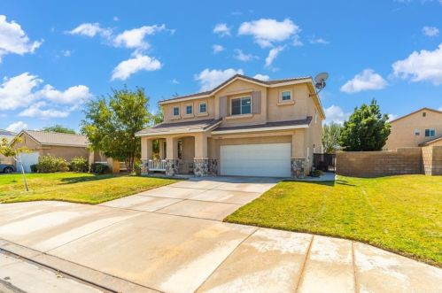 2048 Minter Way, Lancaster, CA 93536-6706