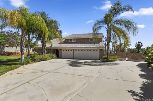 16060 Lenel Ct, Riverside CA  92504-5817 exterior