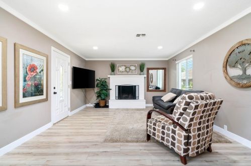 5908 Chestnut Ave, Citrus Heights, CA 95662-4809