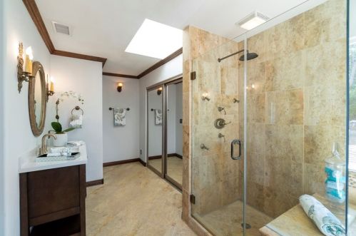 2409 Carson St, Torrance CA  90501-3120 exterior