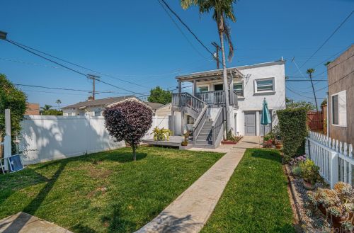 8816 La Mesa Blvd, La Mesa CA 91942-5406 exterior