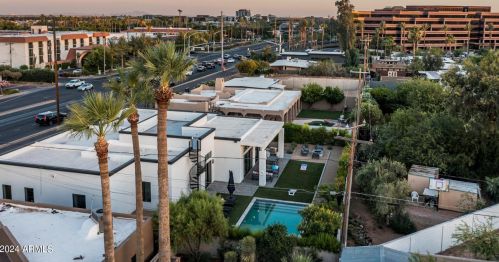 5036 Scottsdale Rd, Scottsdale AZ 85254-5161 exterior