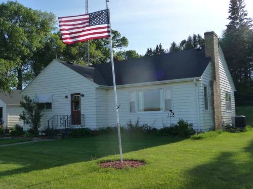 4424 270th St, Danbury, IA 51019-8022