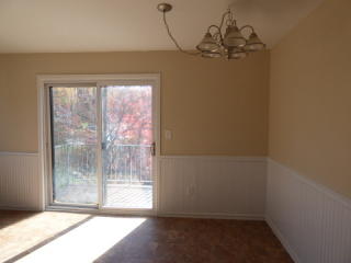7117 Dell Pl, Stanhope, NJ 07874-2799