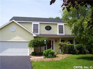 4933 Tinderbox Cir, Manlius, NY 13104-2130