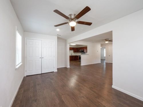3709 Jones St, Fort Worth, TX 76110-5510