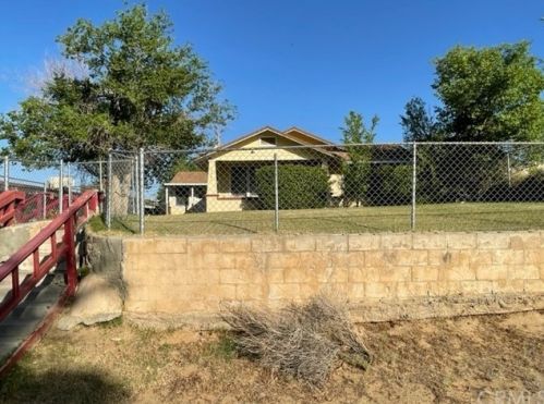 15567 10th St, Victorville, CA 92395-3307