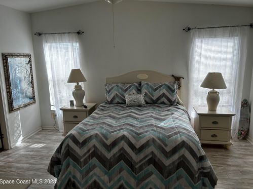 817 Oriole Cir, Sebastian FL  32976-7520 exterior