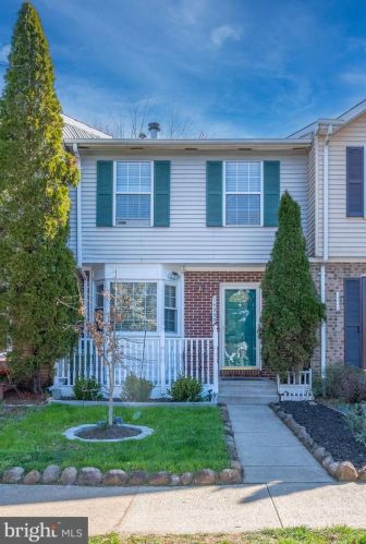 14995 Carlsbad Rd, Woodbridge, VA 22193-1657