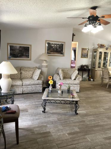 124 Sherwood Dr, West Palm Beach, FL 33411-8209