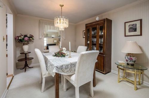 27 Greenview Dr, Jeannette PA  15644-9674 exterior