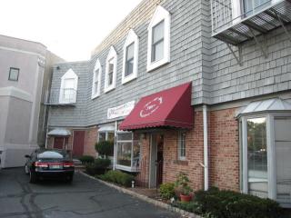 25 North Ave, Cranford NJ  07016-6106 exterior