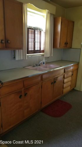1209 Tech Pl, Cocoa, FL 32922-6460
