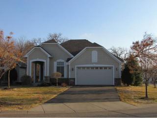 3840 Lilac Ln, Saint Paul, MN 55129-8779