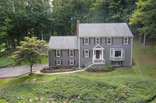 225 Salem Rd, Ridgefield, CT 06877-3124